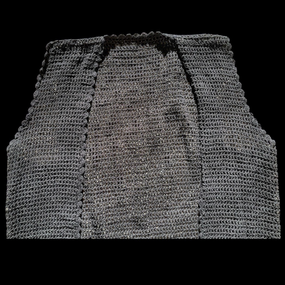 Knit vest - Picture 2 of 2
